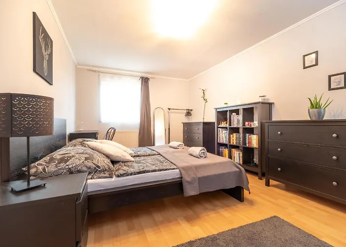 Apartament Kek Vendeghaz